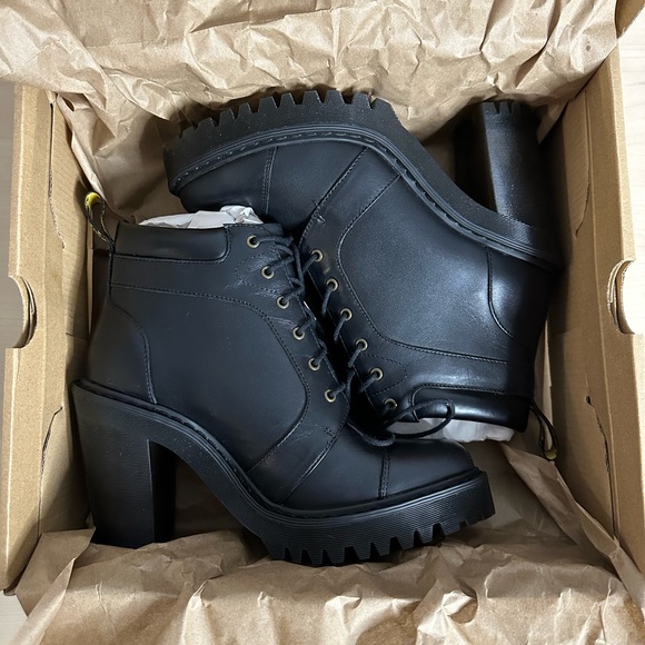 *NEW* Dr Martens Averil Women’s Leather Heeled Ankle Boots (Black), Size 7 - Picture 5 of 8